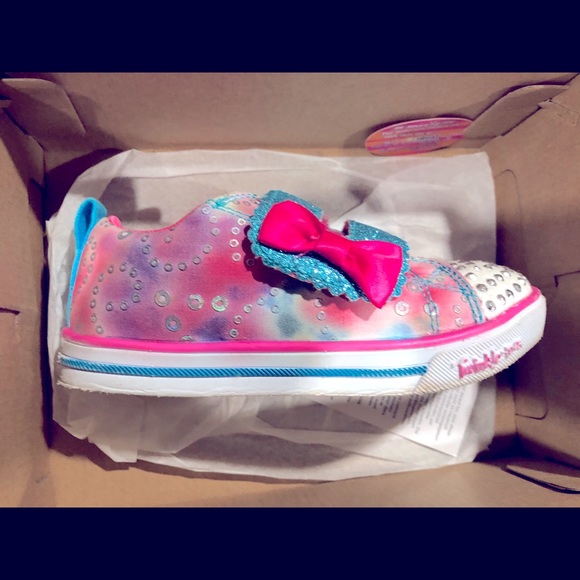 Twinkle Toes in box fairly new lightup sneakers - Picture 6 of 9